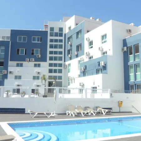 Bayview 106 Apartamento